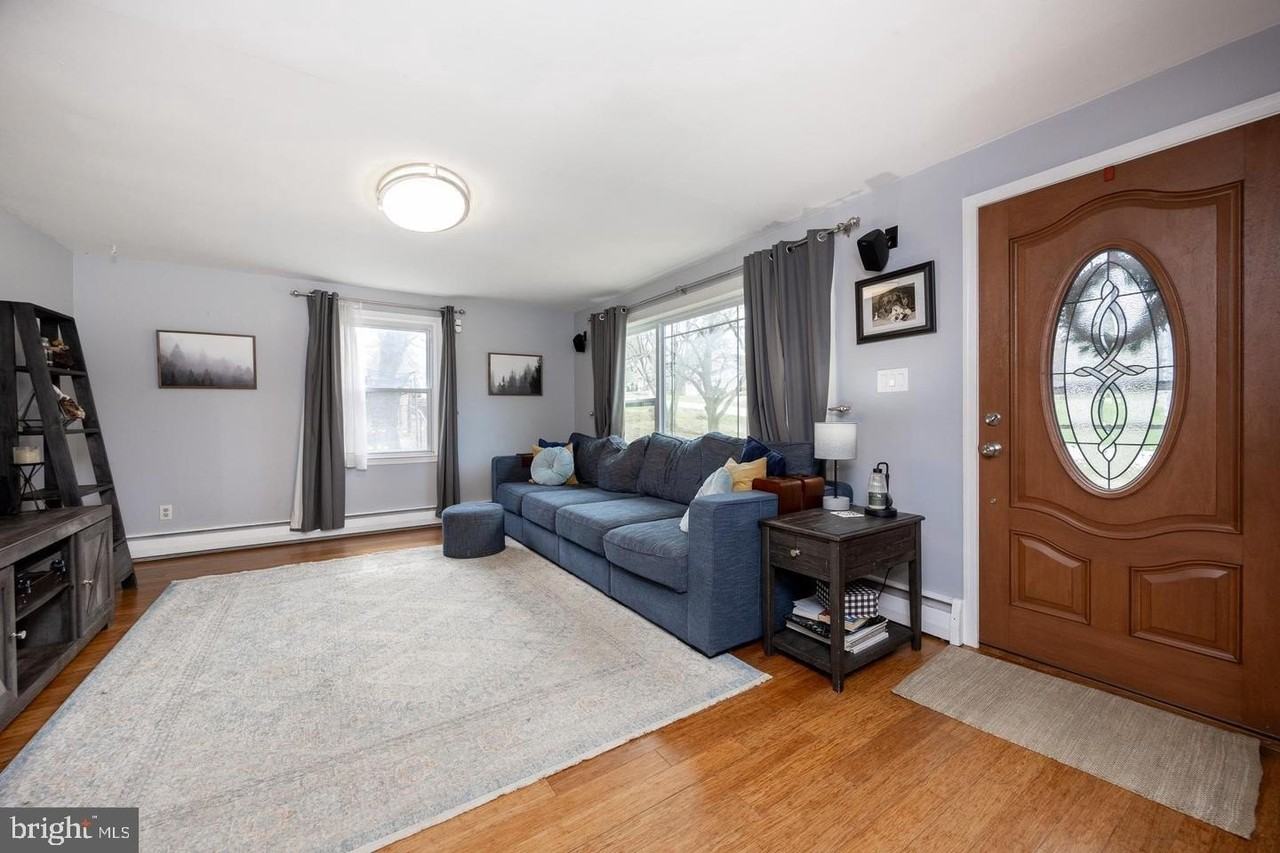 1125 New York Ave - Photo 2 of 30