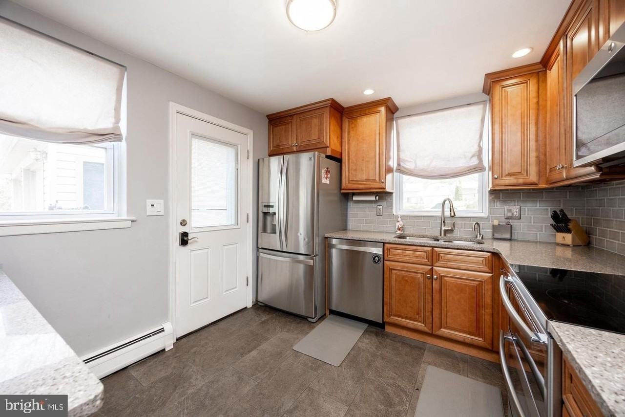 1125 New York Ave - Photo 6 of 30