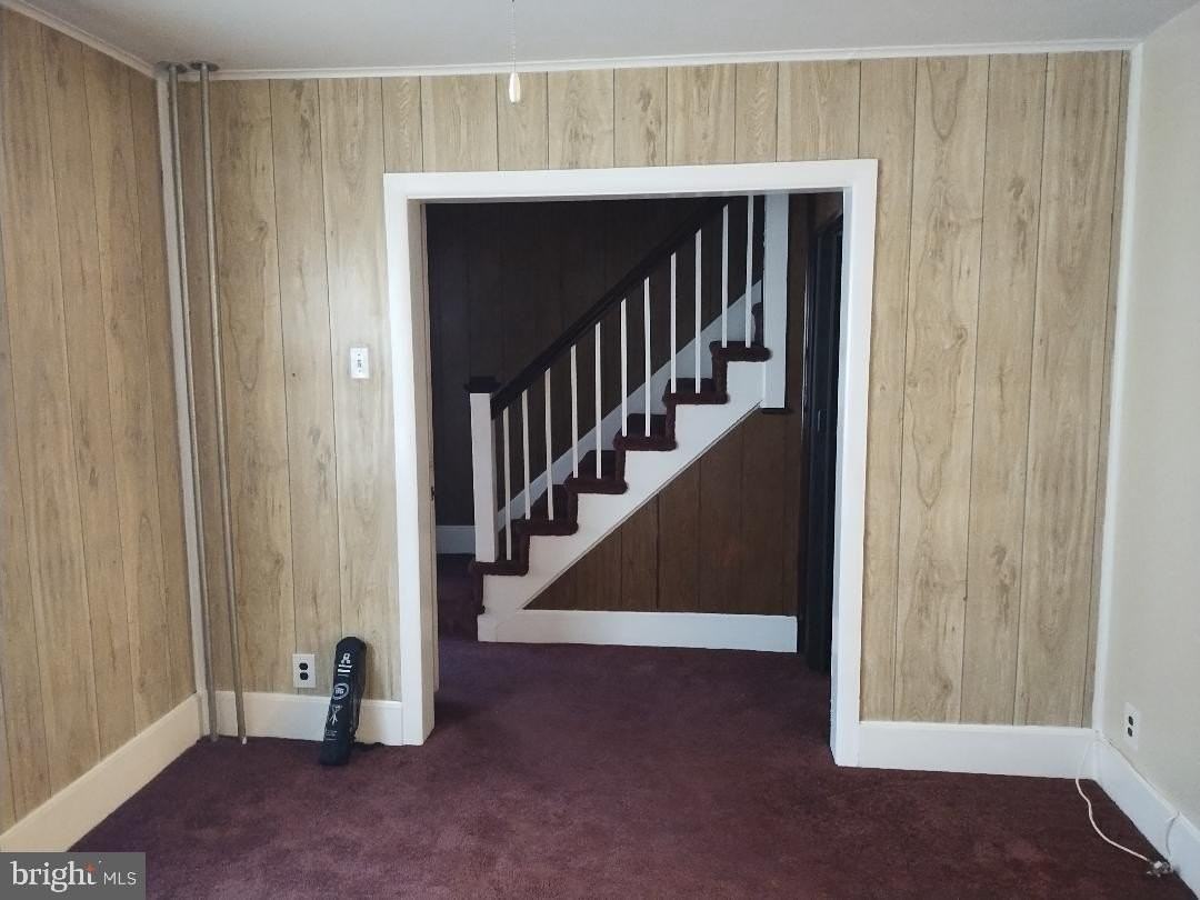 1133 Sterling Ave - Photo 3 of 11