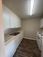 featured image of 520 Landview St #B