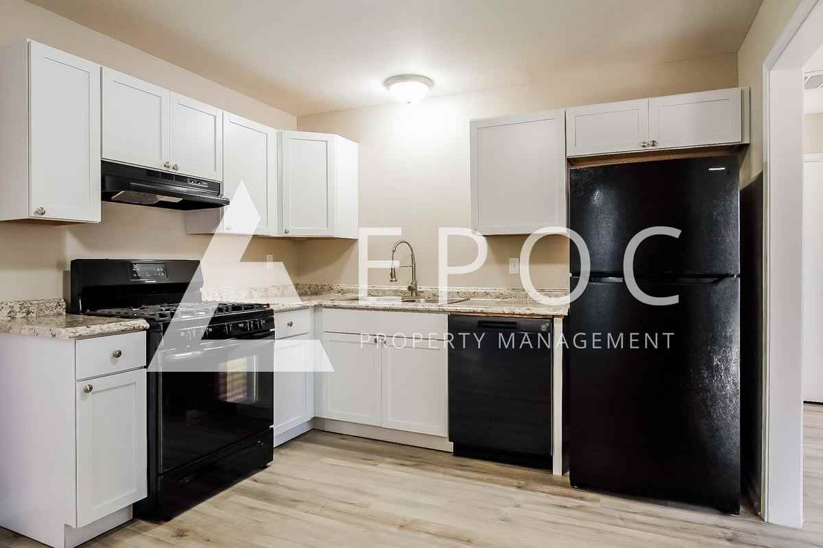 2309 N Xanthus Ave - Photo 4 of 16