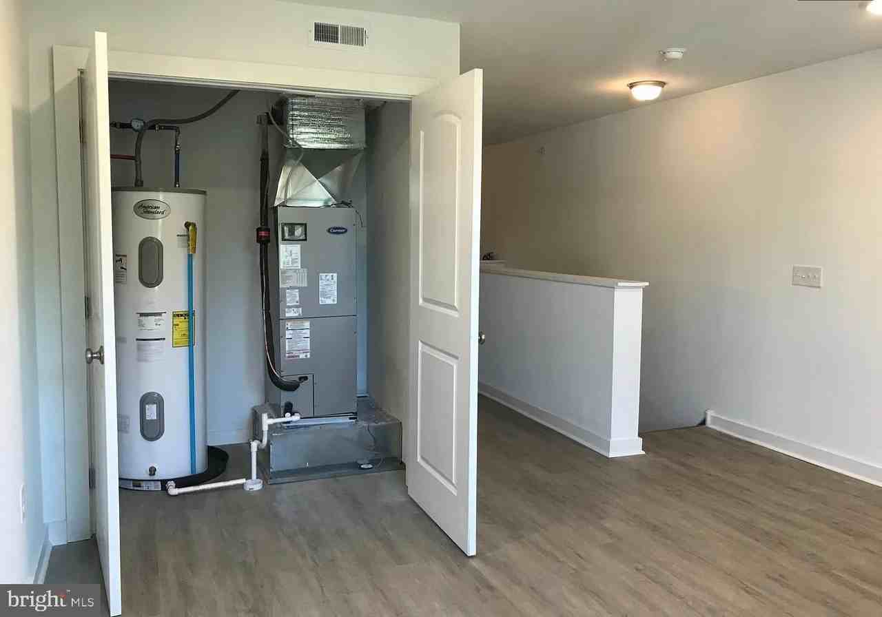 6109 Market St #3 - Photo 3 of 12