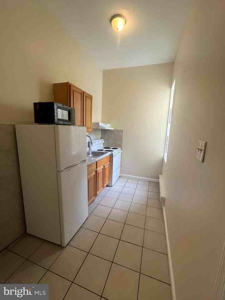 4061 Powelton Ave #1F - Photo 2 of 17