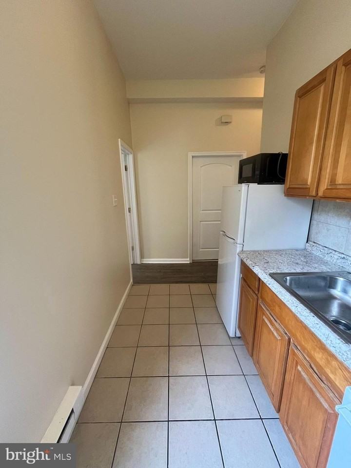 4061 Powelton Ave #1F - Photo 5 of 17
