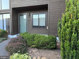 204 Village Rd - Photo 1 of 1