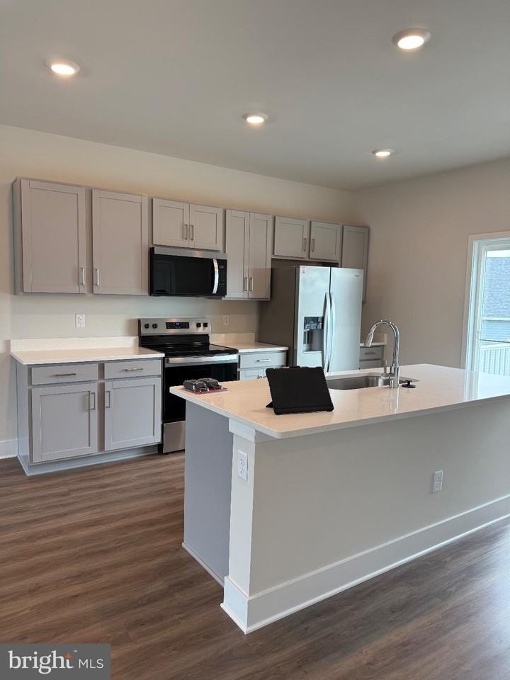 178 Sioux Loop - Photo 3 of 15