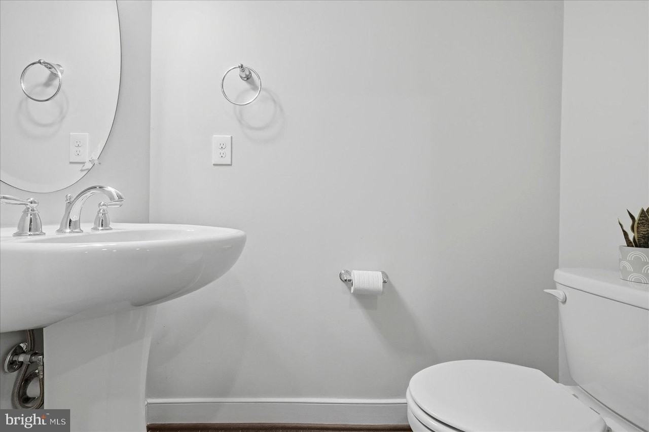 13334 Arrowbrook Centre Dr #112 - Photo 6 of 16