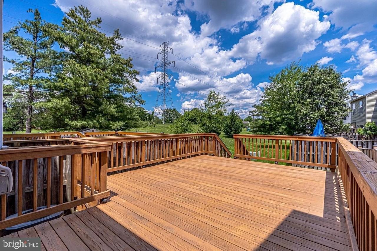 6628 High Valley Ln - Photo 3 of 12