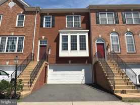 21831 Ladyslipper Sq - Photo 1 of 1