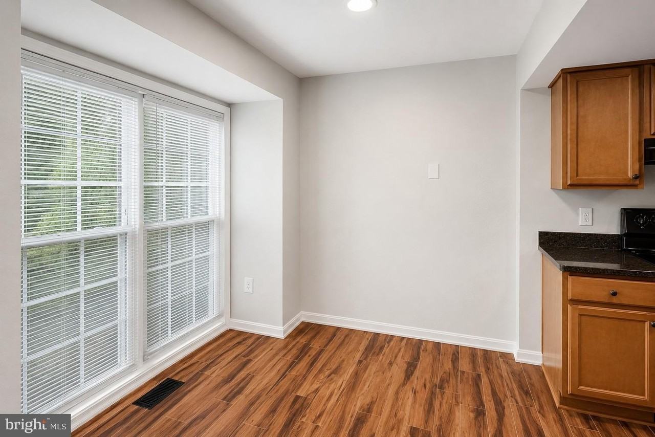 3234 Foothill St - Photo 3 of 26