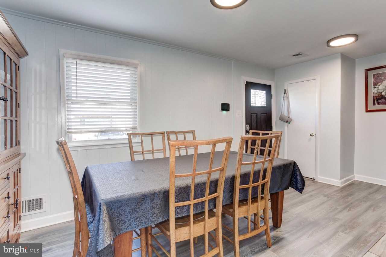 2409 Kilpatrick Pl - Photo 7 of 50