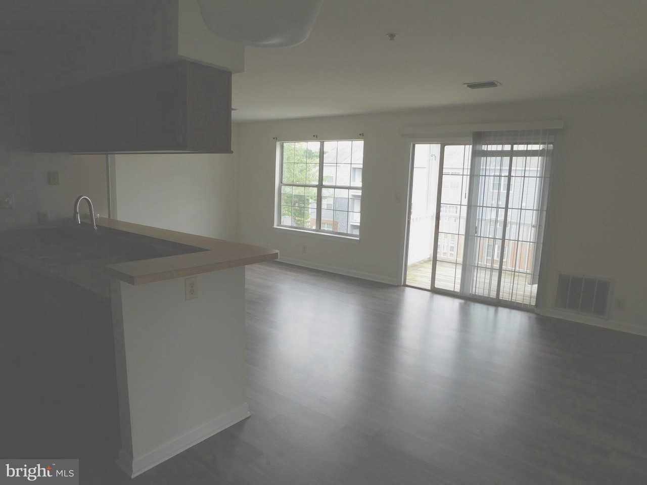 200 Dover Pl #201 - Photo 2 of 22