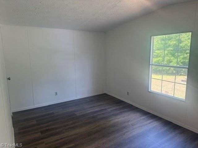 118 Shannon Dr - Photo 6 of 17