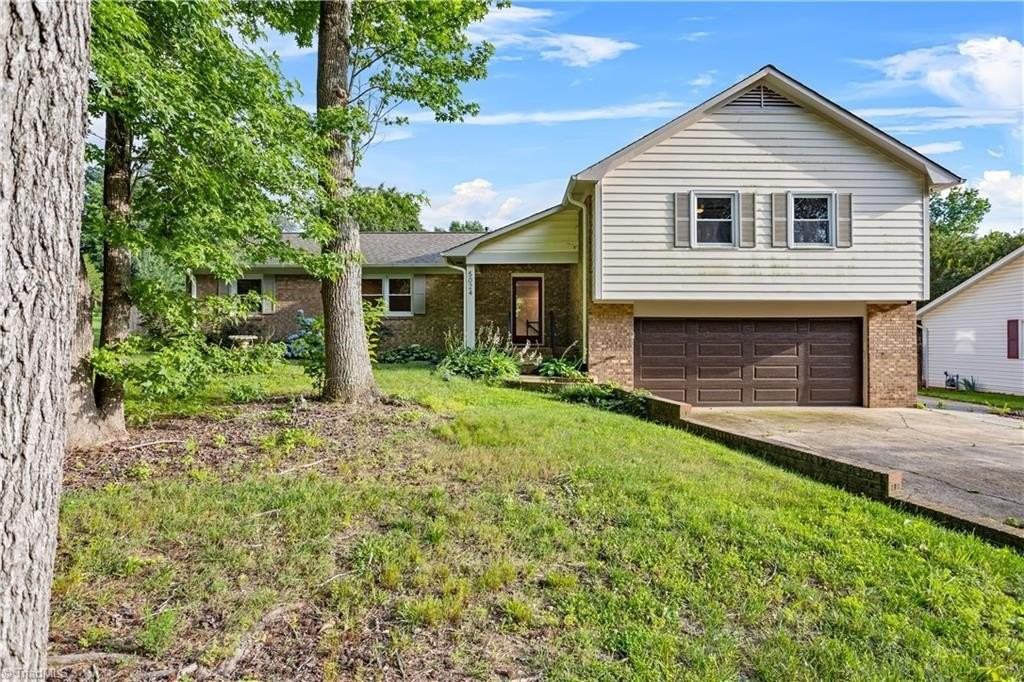 5024 Timbrook Ln - Photo 2 of 21