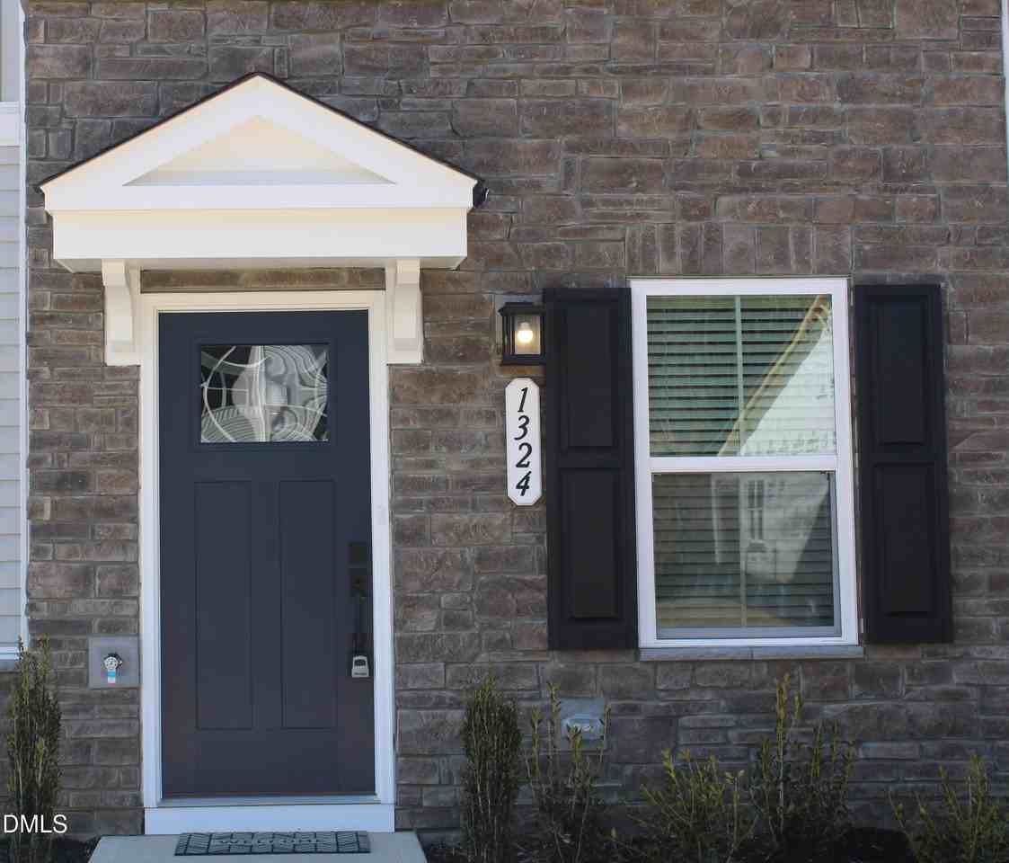 1324 Rollman Farm Rd - Photo 3 of 14