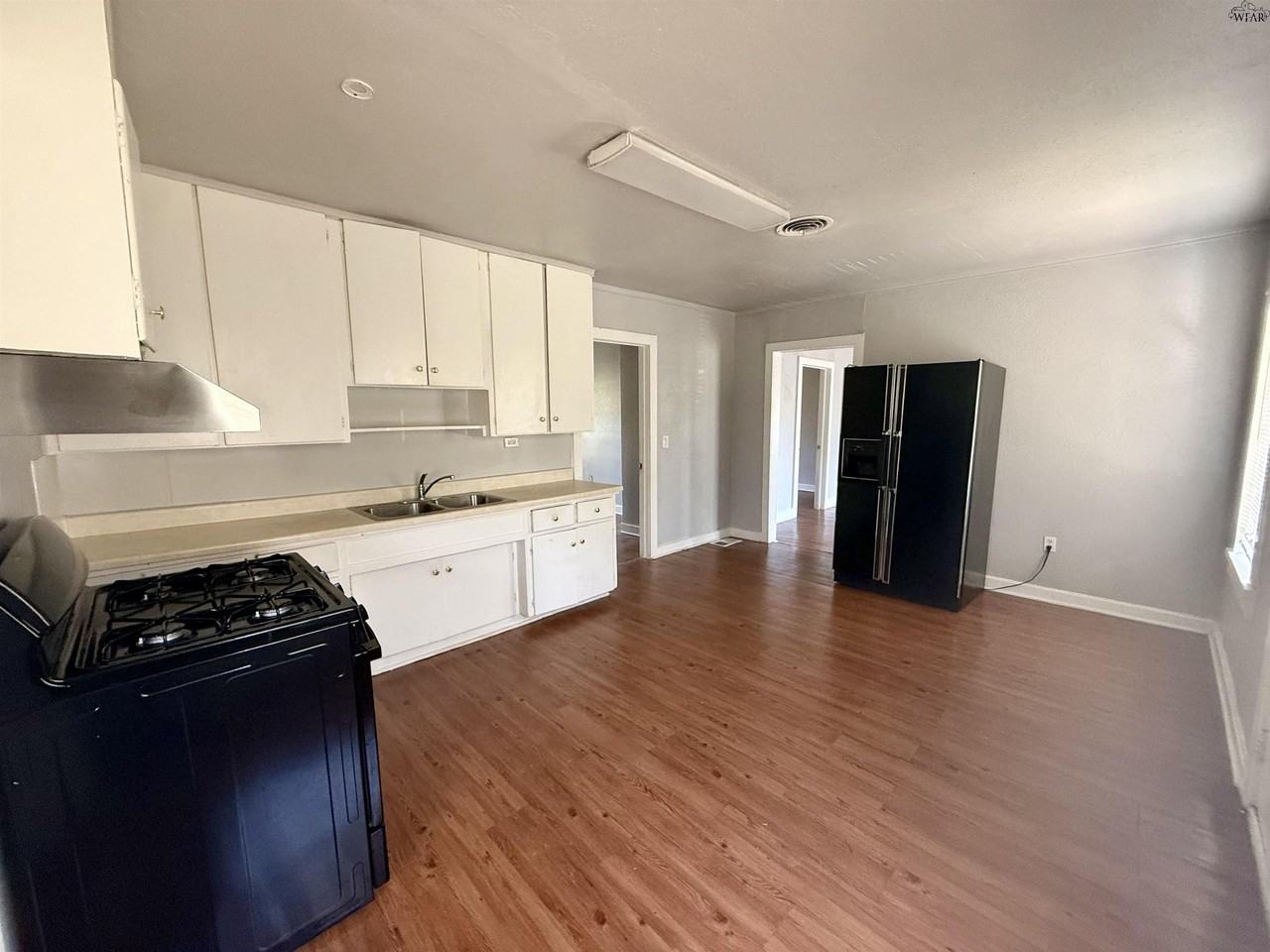4709 Coronado Ave #2 - Photo 5 of 10