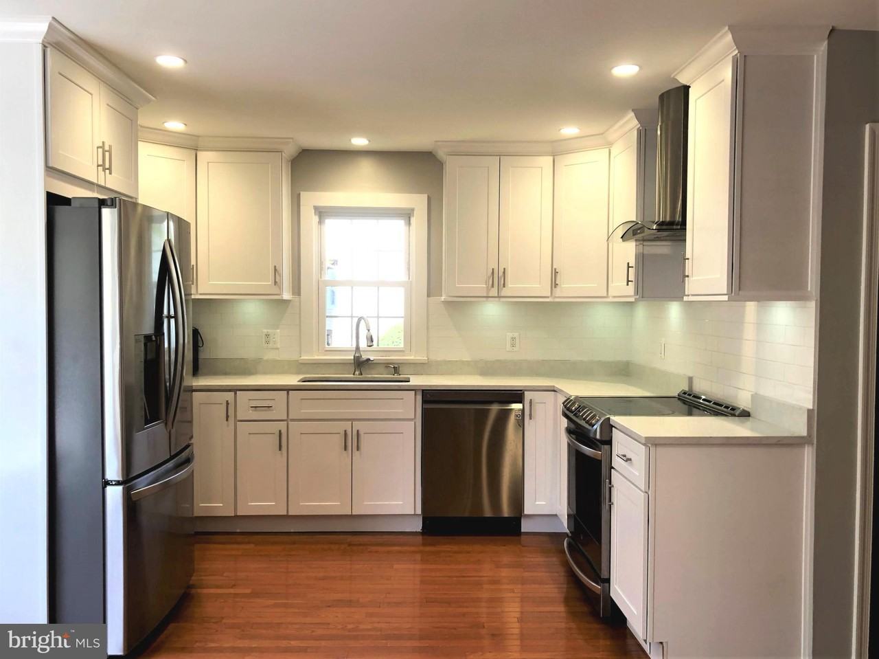 9408 Delancey Dr - Photo 3 of 17