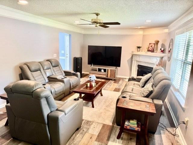 1626 Lagenia Ct - Photo 2 of 19