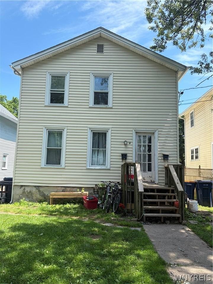 4 Mccue Ave - Photo 2 of 9