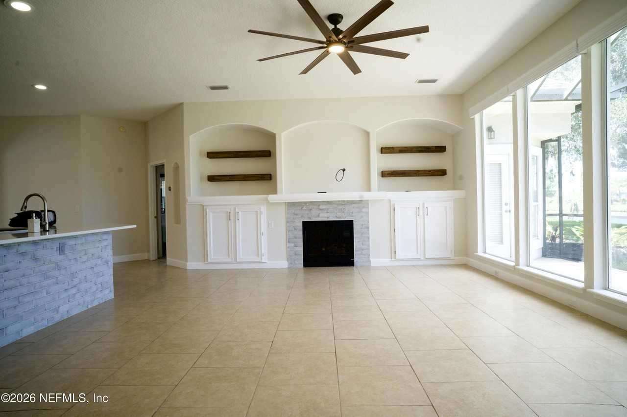 1752 Eagle Watch Dr - Photo 4 of 29