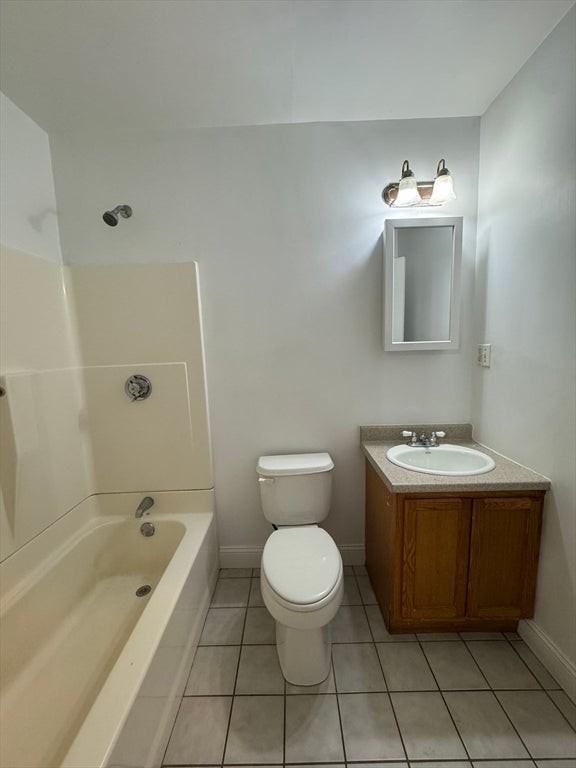 173 Winnisimmet St - Photo 7 of 11