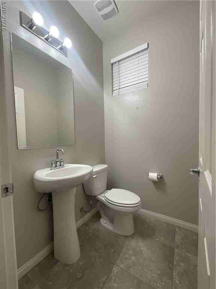 5965 Juniper Falls Ave - Photo 4 of 16
