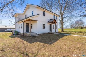 featured image of 183 Bailey St