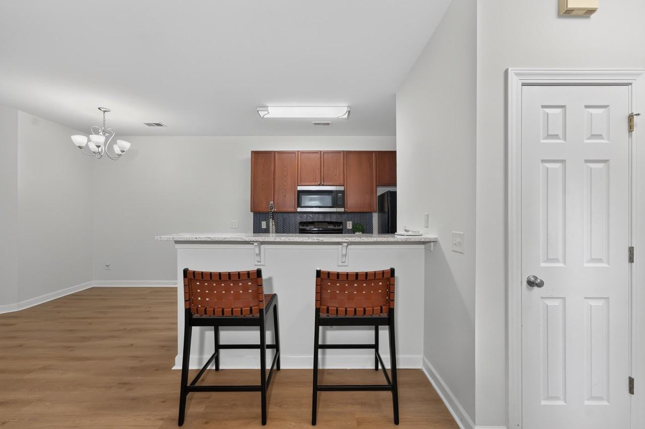 1201 Grove Park Dr - Photo 5 of 22