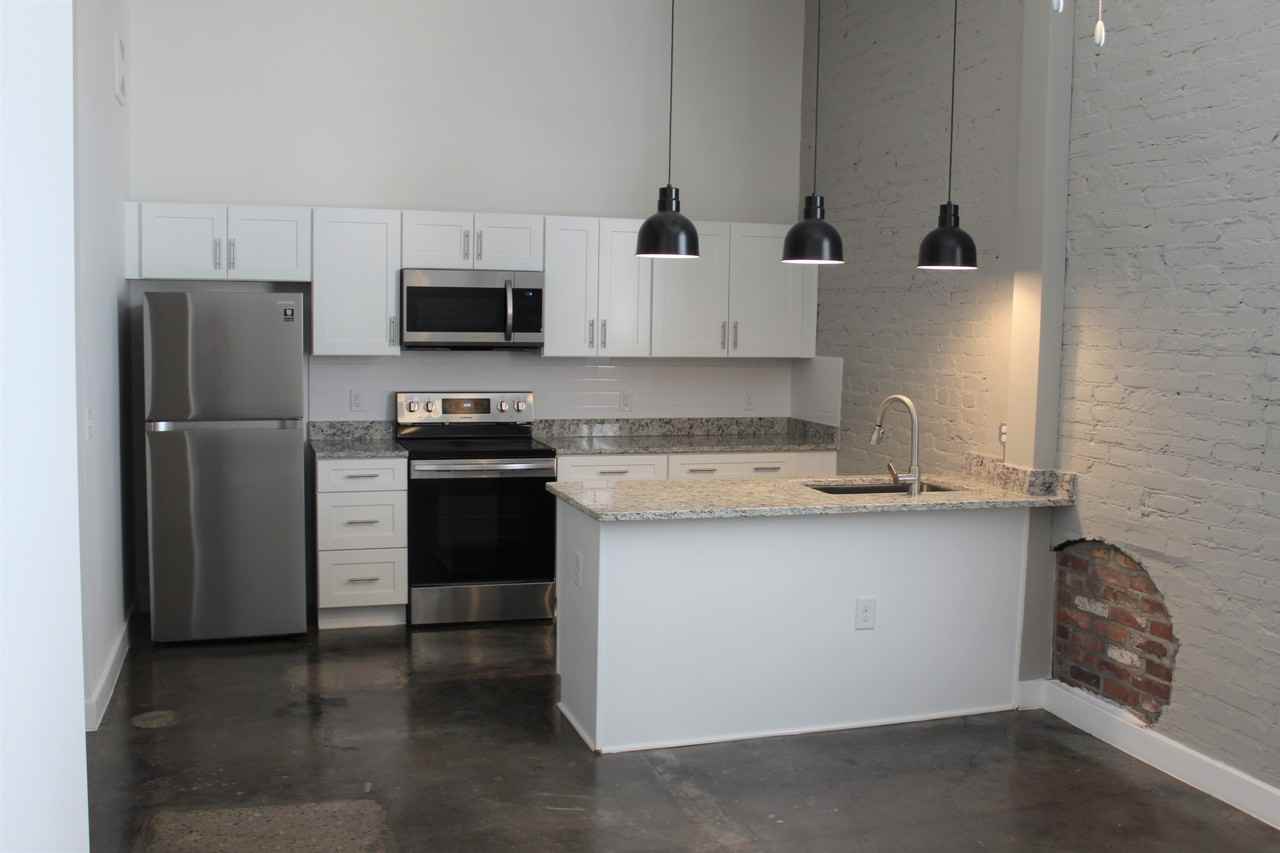 410 Wellons St #204 - Photo 6 of 10