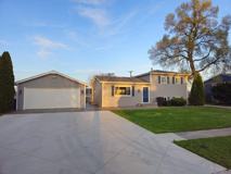 561 Eastwood Dr - Photo 1 of 1