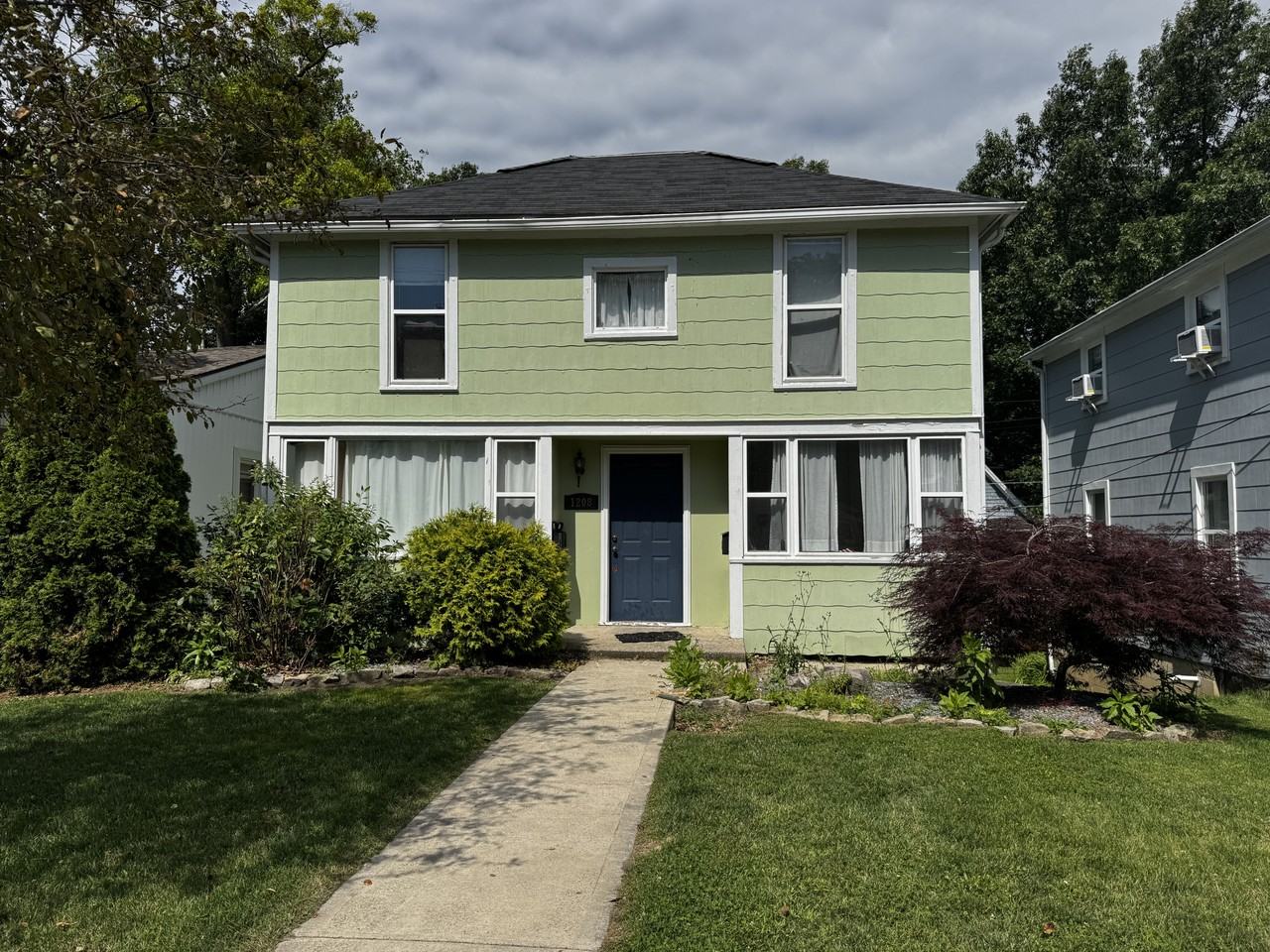 1208 Chestnut Ave #3