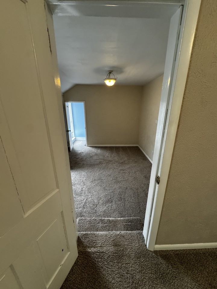 1208 Chestnut Ave #3 - Photo 6 of 11
