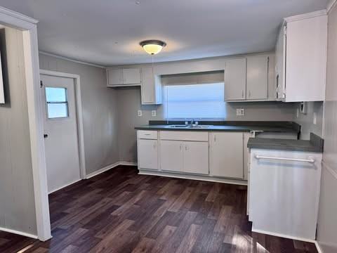 100 Bentwood Dr #100 - Photo 2 of 15