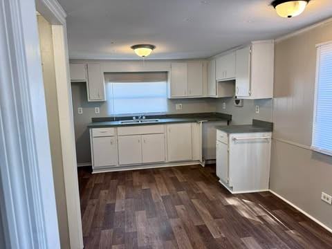 100 Bentwood Dr #100 - Photo 4 of 15