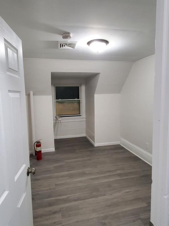 104 Madison St #104-5 - Photo 2 of 13
