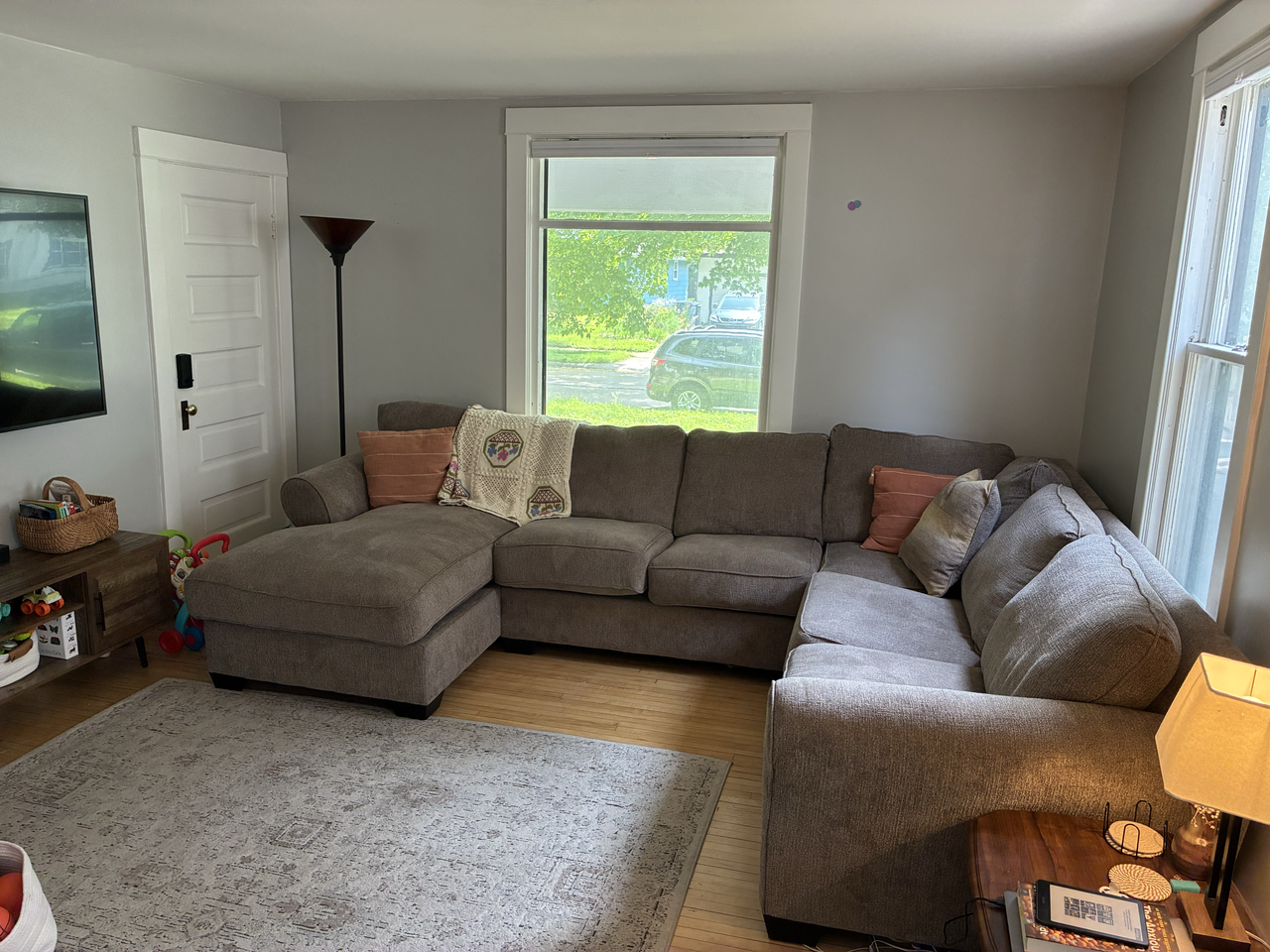 1826 Pierce St Ne #1 - Photo 2 of 12