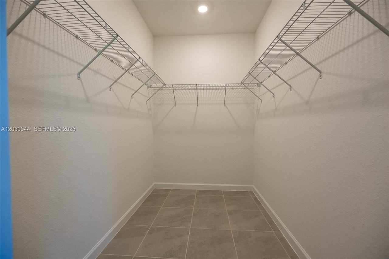 29880 Se 25th St - Photo 7 of 39