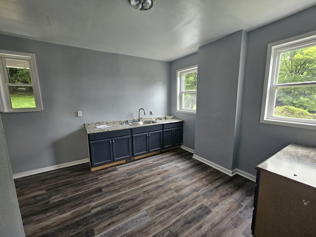 3154 River Rd - Photo 4 of 13