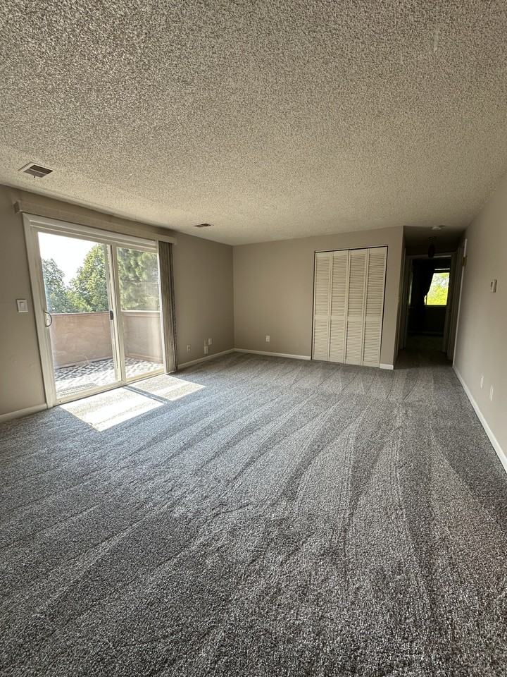 2022 28th Ave #312 - Photo 7 of 17