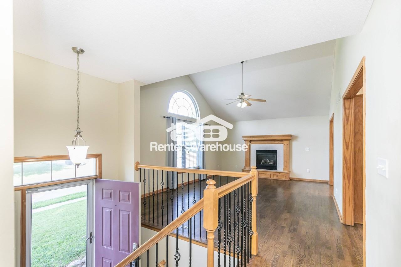 804 Stratford Dr - Photo 7 of 31