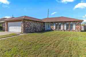 featured image of 2440 W Sunny Meade Dr