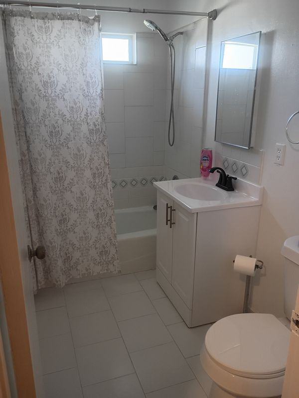618 Anza Pl - Photo 3 of 3