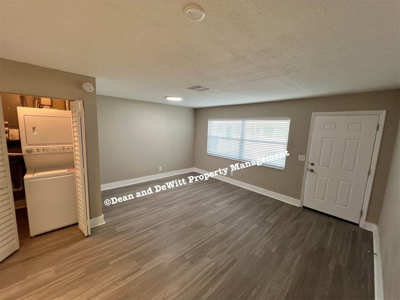 1462 Hamlet Ave #5 - Photo 5 of 14