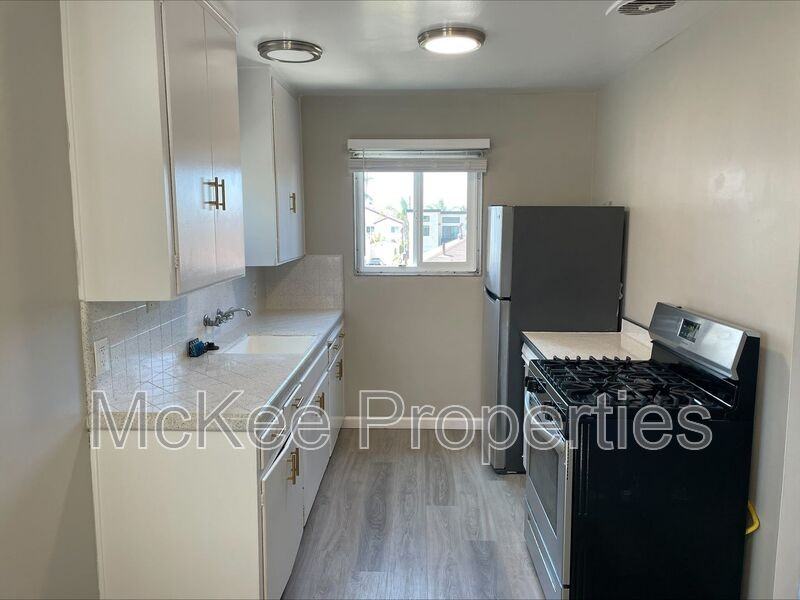 816 1/2 Diamond St - Photo 4 of 8