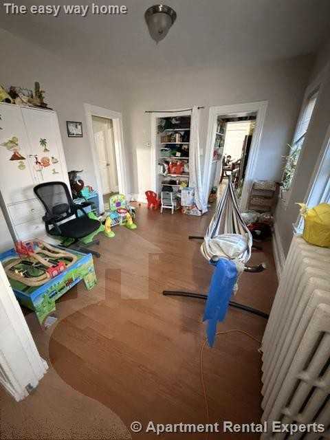 15 Gladstone St #3 - Photo 6 of 12