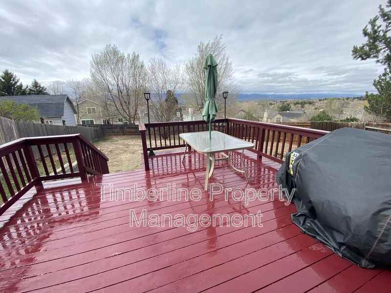 7045 Sproul Ln - Photo 6 of 22