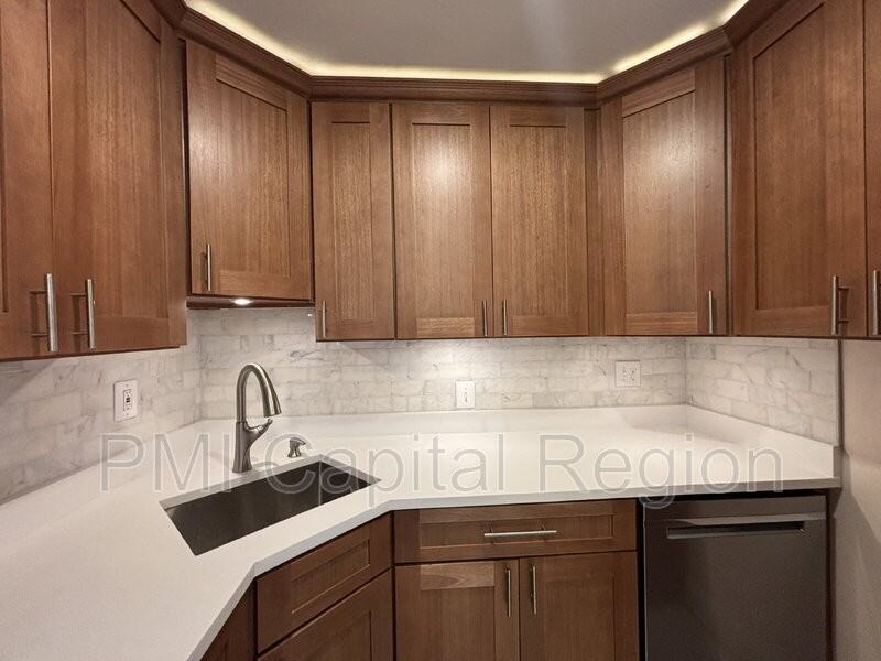 12 Mills Rd - Photo 6 of 35