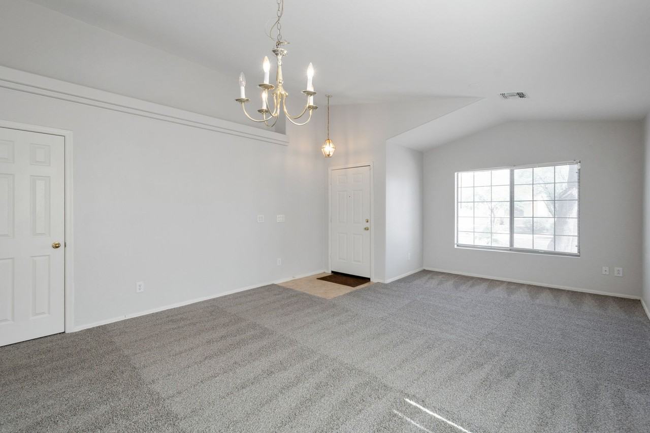 6659 E Flynn Ave - Photo 4 of 24