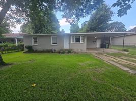 featured image of 3700 Weldon Ave