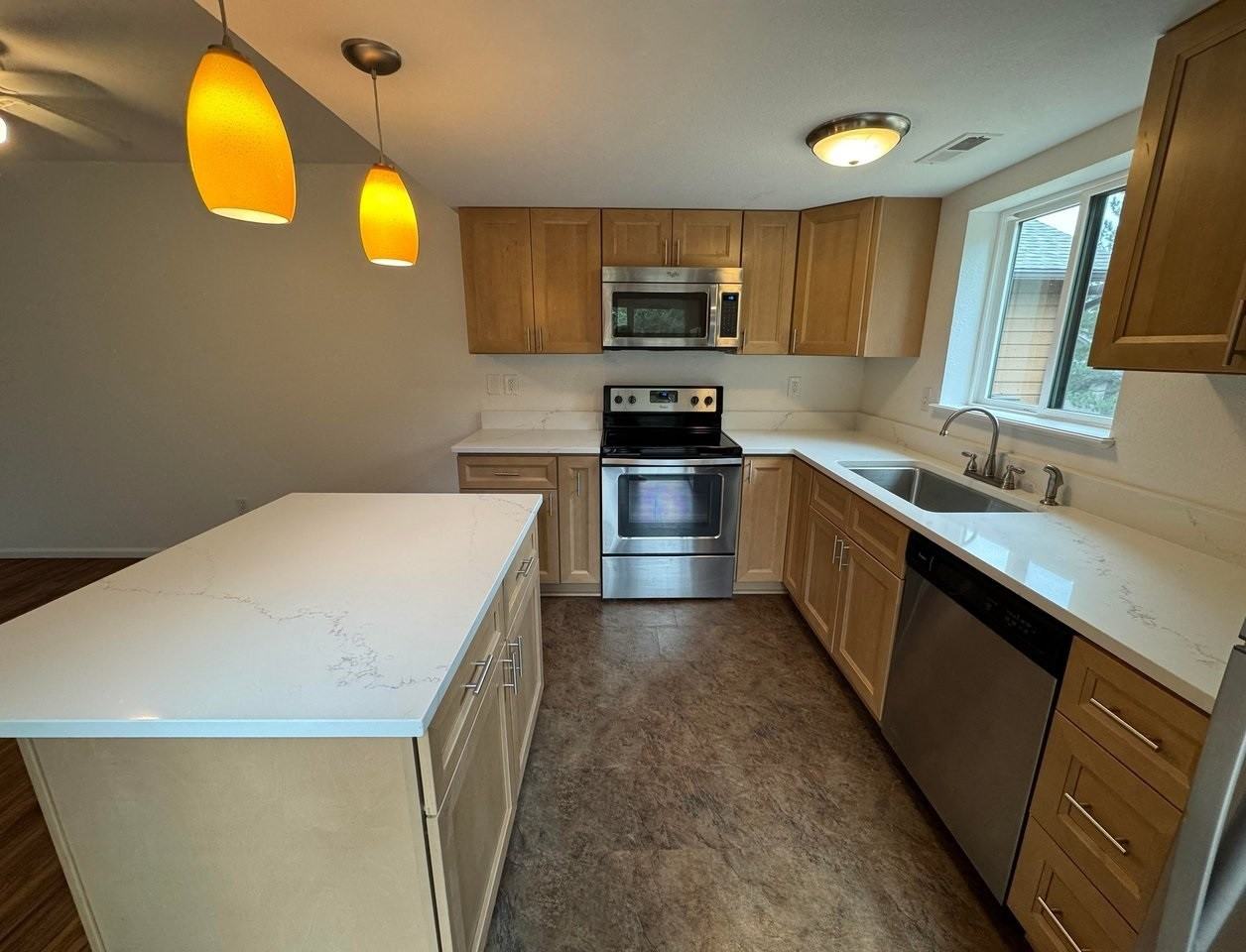 6146 Willow Ln - Photo 7 of 18